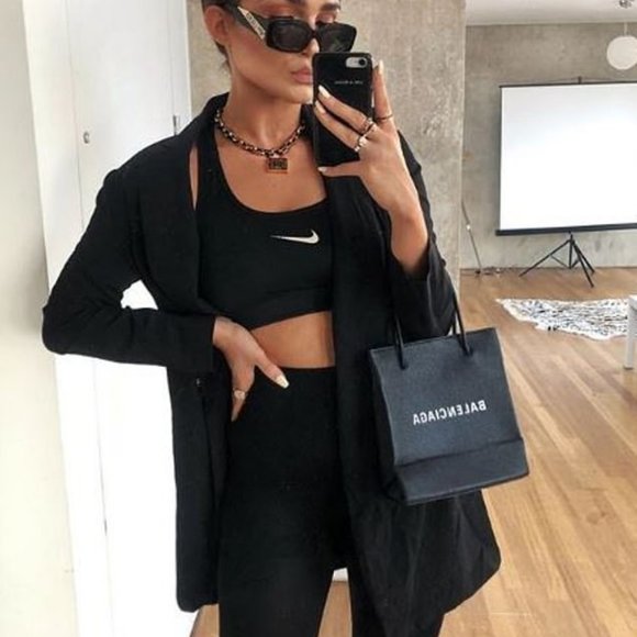 NWT! Black One-Button Blazer - Picture 5 of 15